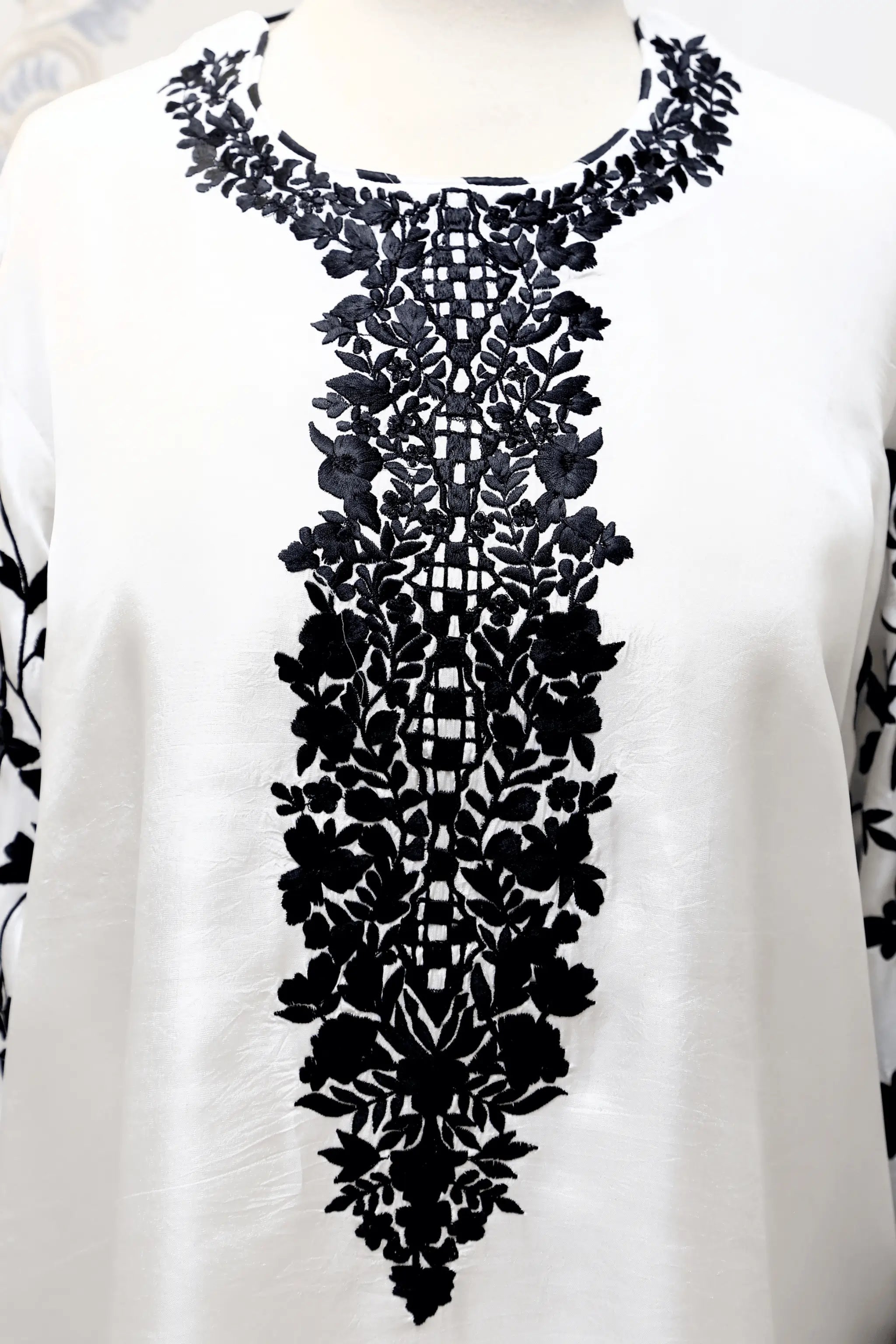 Black & white rawsilk embroidered shirt with organza dupatta – AOI LIBAS