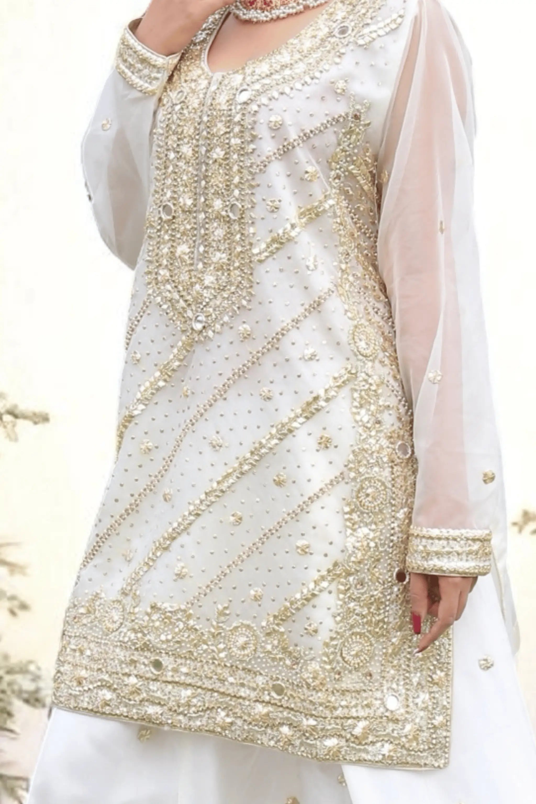 Organza dupatta with gotta and bead detailing