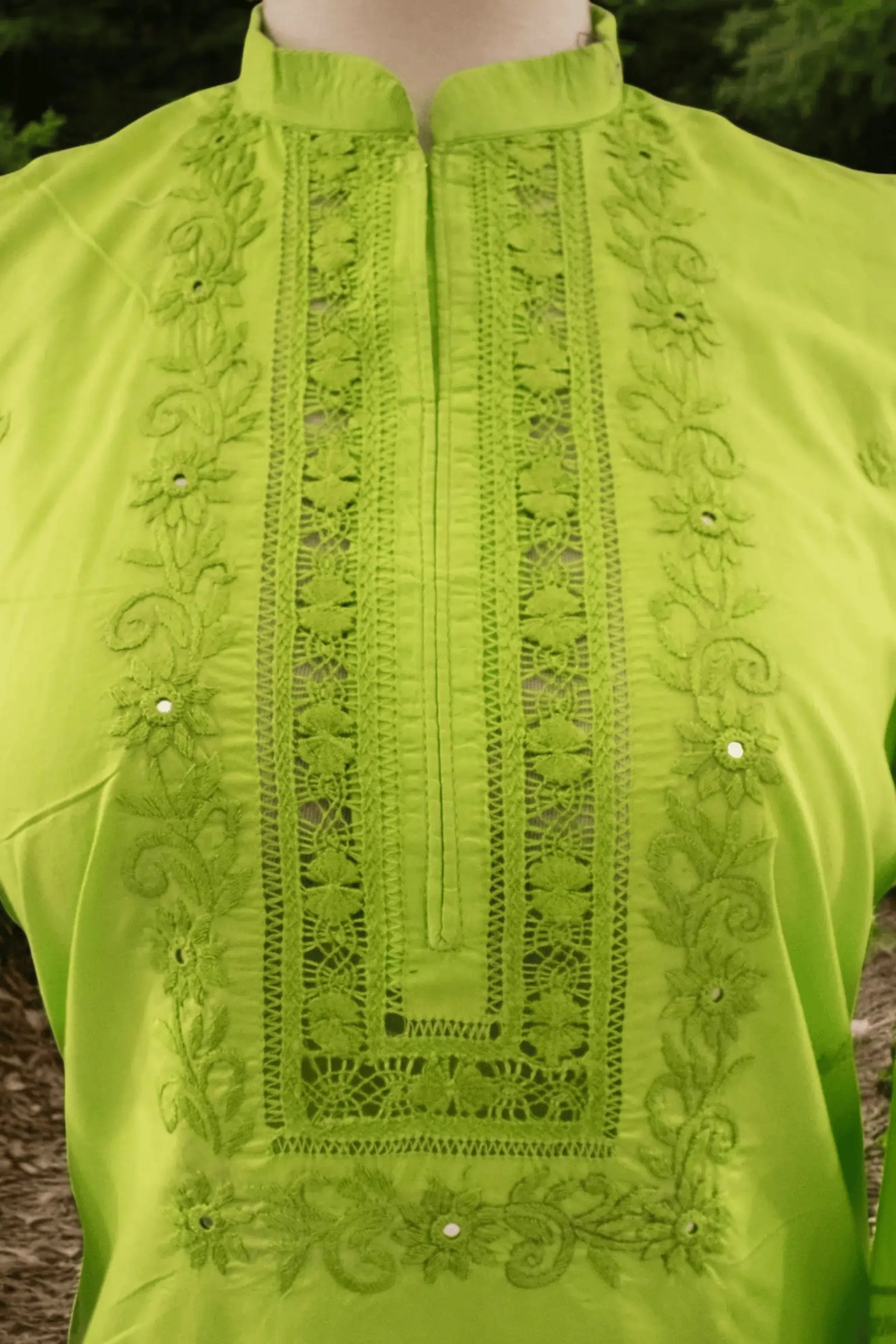 Front embroidery with tarkashi and handwork detail on chest