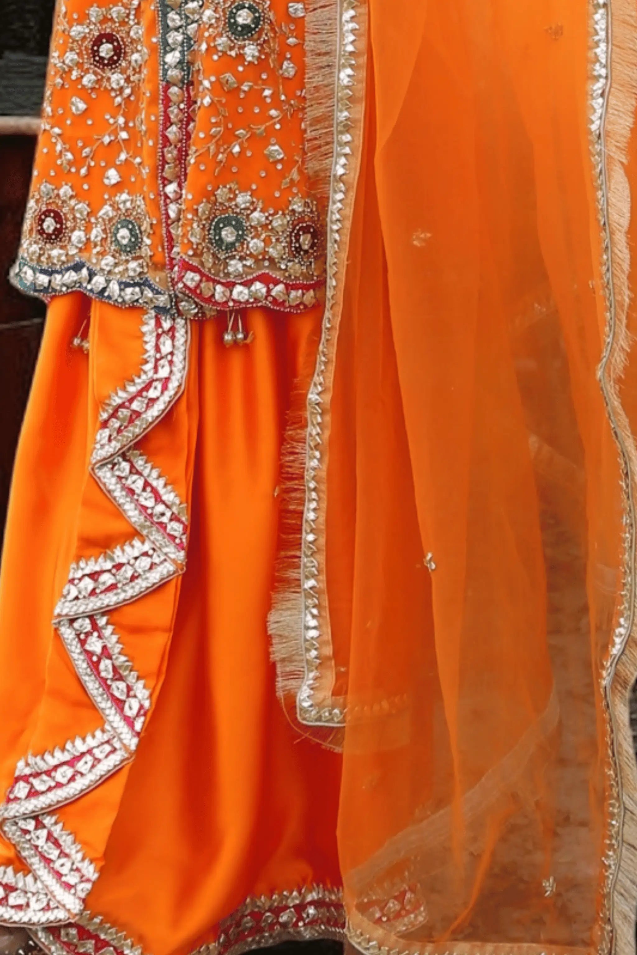 Full wedding/party wear look in Amber Dusk dress.