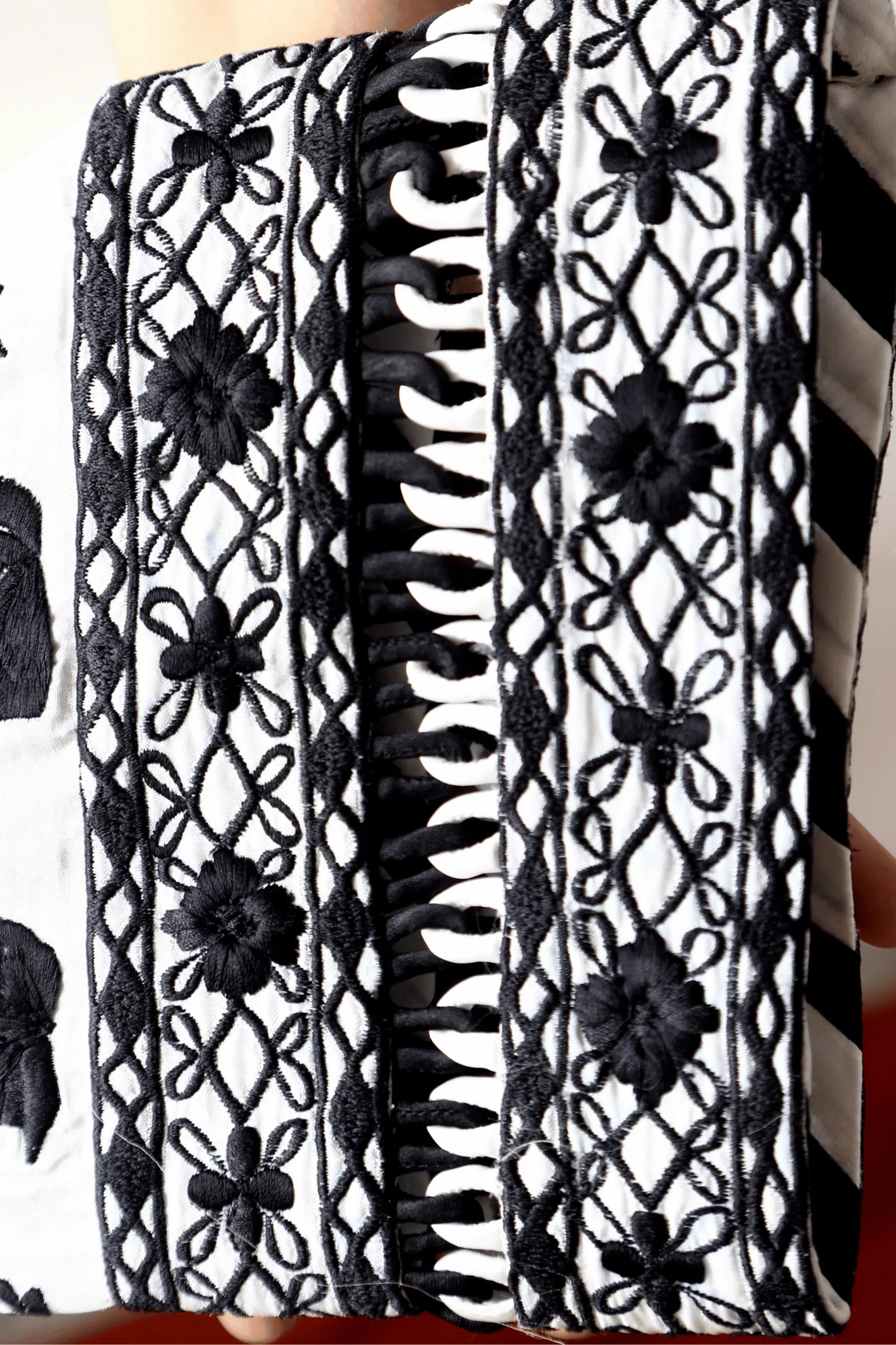 Horizon raw silk dupatta with embroidery – AOI LIBAS