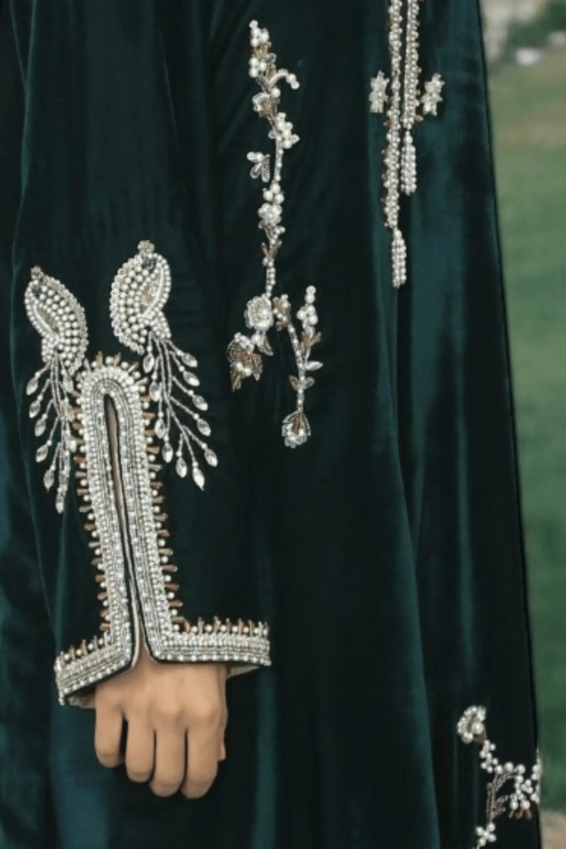 Zoya_3-piece_premium_velvet_suit_with_raw_silk_trousers_and_organza_dupatta