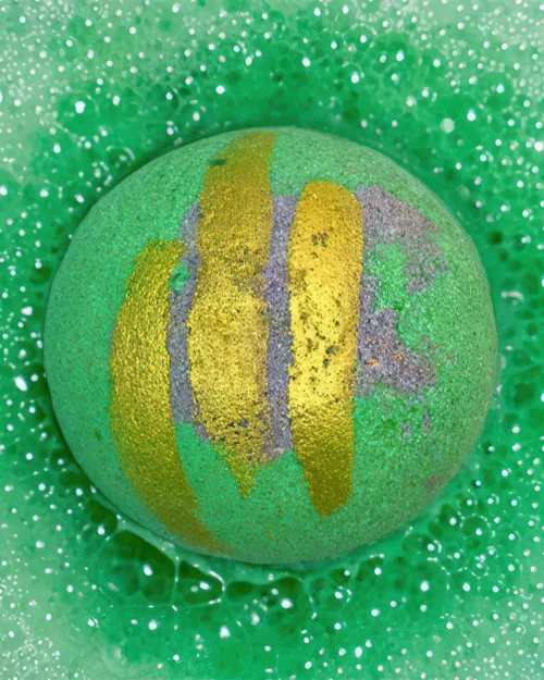 Tea Tree & Charcoal Swirl Bomb