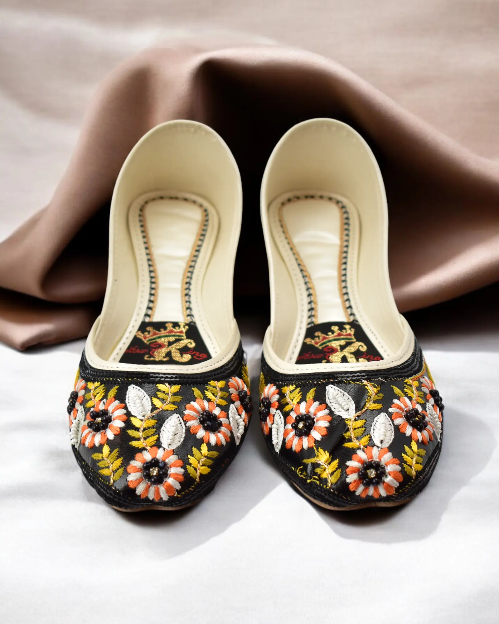 Traditional Leather Khussa 01014